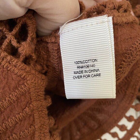 Ultra Pink Boho Batwing Top Brown Knit, Crochet Trim, Size Large - Picture 7 of 10